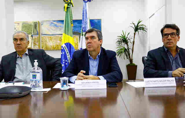 Em F&oacute;rum de Governadores, Riedel pede Reforma Tribut&aacute;ria e discute medidas para reduzir perdas