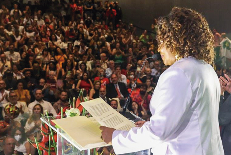 Margareth Menezes: cultura também é uma forma de democracia