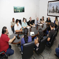 Prefeitura discute protocolo de atendimento m&eacute;dico com representantes da Bol&iacute;via