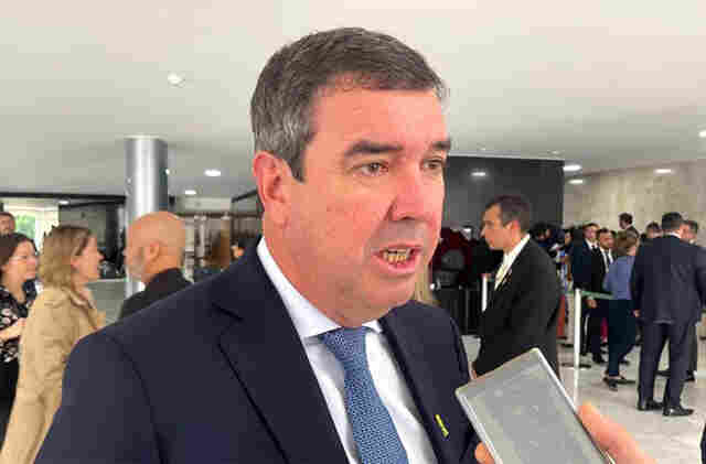 Governo federal abre linha direta para tratar dos grandes projetos para MS, afirma Eduardo Riedel