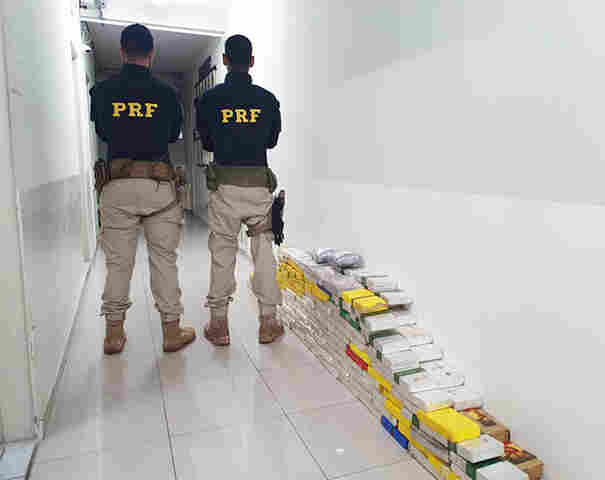 PRF apreende 250,7 Kg de coca&iacute;na em Corumb&aacute; avaliada em 38,7 milh&otilde;es de reais 