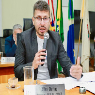 Redu&ccedil;&atilde;o da frota de &ocirc;nibus e demora preocupam vereador corumbaense
