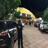 Trabalho em conjunto entre Pol&iacute;cia Civil e Prefeitura de Corumb&aacute; abordaram invasores de pr&eacute;dio