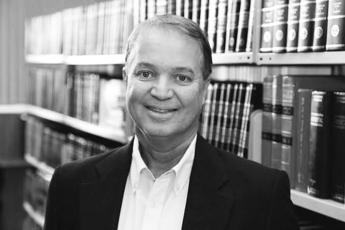Morre aos 56 anos o jornalista e advogado Carlos Voges