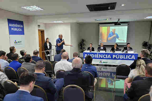 Prefeito de Corumb&aacute; defende agilidade no processo de relicita&ccedil;&atilde;o da Malha Oeste