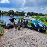 PMA e PF surpreendem pescadores em pesca ilegal em ponto de decoada no rio Paraguai