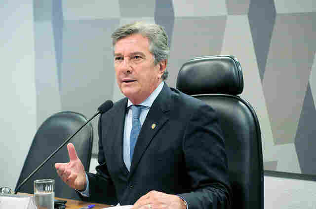 Maioria dos ministros do STF vota pela condena&ccedil;&atilde;o de Collor 