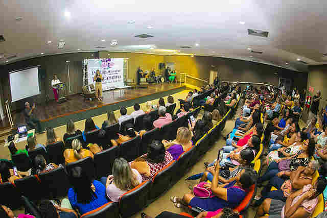 Com hist&oacute;rias de coragem ao empreender, Prefeitura exalta empoderamento feminino