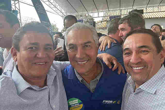 Em evento com lideran&ccedil;as do PSDB na Capital, Marcelo Iunes anuncia que filiar&aacute; o secret&aacute;rio Luiz Ant&ocirc;nio Pardal no pr&oacute;ximo m&ecirc;s  