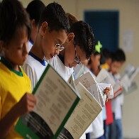 Semana D da Educa&ccedil;&atilde;o: escola integral avan&ccedil;a no Senado e governo veta programa c&iacute;vico-militar