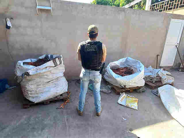Pol&iacute;cia Civil apreende duas toneladas de produtos com ind&iacute;cios de origem criminosa em em empresas de reciclagem de Corumb&aacute;