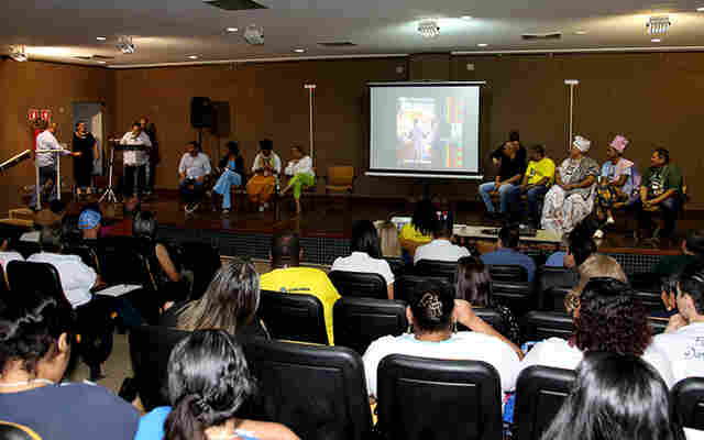 F&oacute;rum Municipal de Religi&otilde;es de Matrizes Africanas exalta respeito &agrave; liberdade religiosa