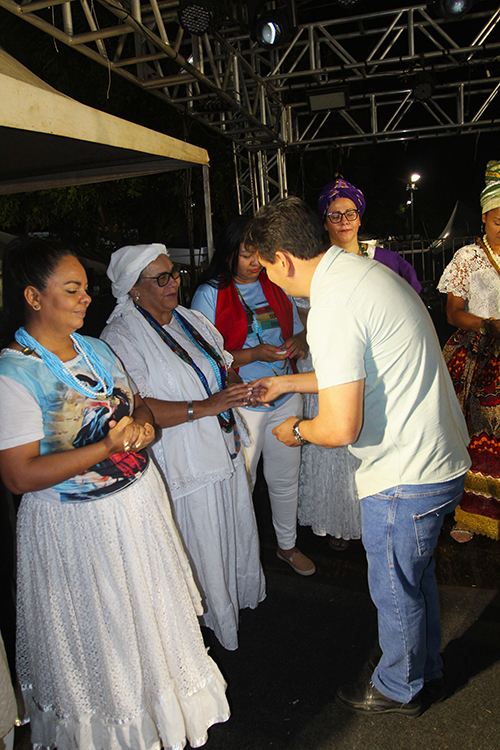 Semana da P&aacute;tria tem pauta religiosa em Lad&aacute;rio