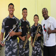 No Pantanal, crian&ccedil;as e adolescentes t&ecirc;m aulas com m&uacute;sicos da Orquestra Sinf&ocirc;nica Brasileira