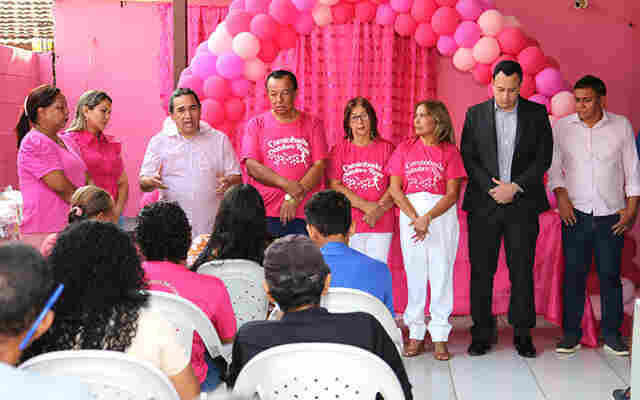 Outubro Rosa: em caf&eacute; da manh&atilde; da Rede Feminina prefeito destaca import&acirc;ncia da preven&ccedil;&atilde;o 