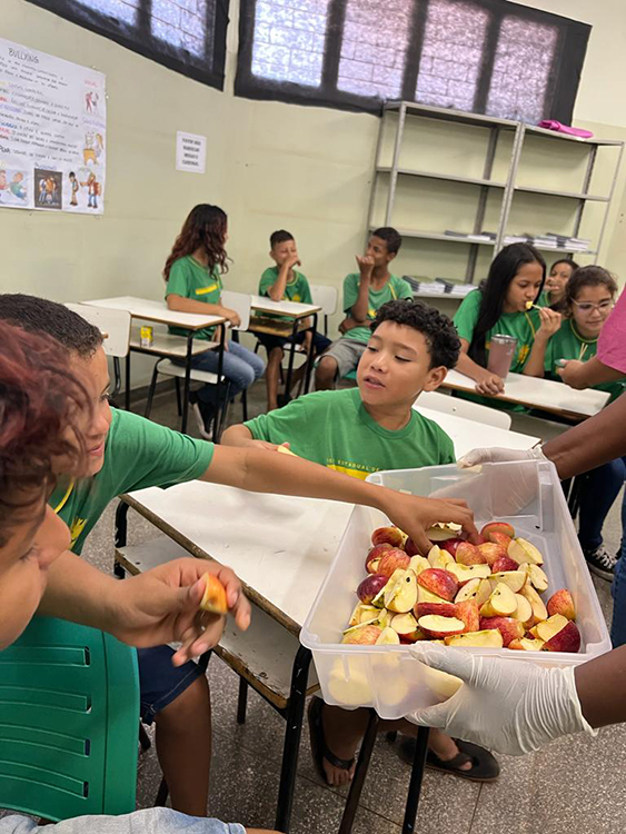 Projeto &ldquo;A Import&acirc;ncia da Alimenta&ccedil;&atilde;o Saud&aacute;vel&rdquo; &eacute; realizado na EE Dr. Gabriel Vandoni de Barros