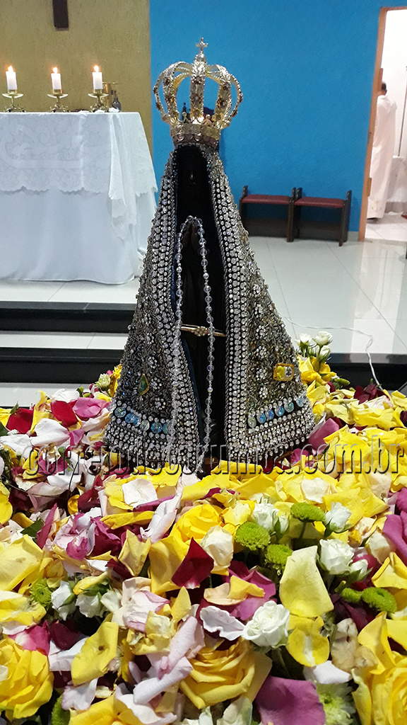 Dia de Nossa Senhora Aparecida ser&aacute; celebrada com seis missas, quermesse e prociss&atilde;o em Corumb&aacute;