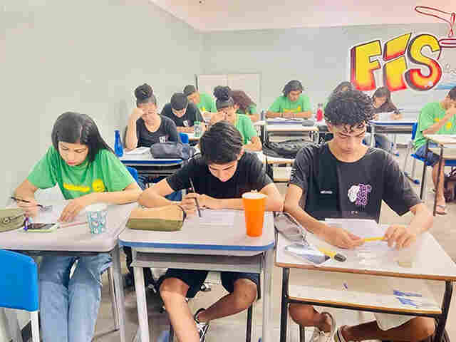 Projeto &ldquo;Foca no ENEM JGP&rdquo; iniciou na EE J&uacute;lia Gon&ccedil;alves Passarinho
