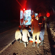 Motociclista e pedestre ficam feridos ap&oacute;s acidente no Anel Vi&aacute;rio de Corumb&aacute;