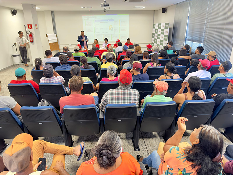 Di&aacute;logo e planejamento marcam a&ccedil;&atilde;o do MST em Mato Grosso do Sul