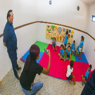 Prefeito Marcelo Iunes entrega pain&eacute;is psicomotores para Cemeis da Rede Municipal de Ensino