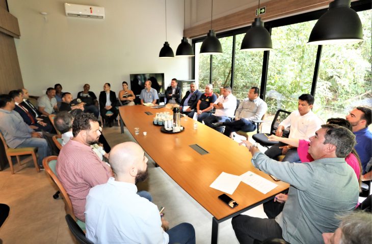 Com foco na preserva&ccedil;&atilde;o, governador recebe reivindica&ccedil;&otilde;es do setor da pesca em MS