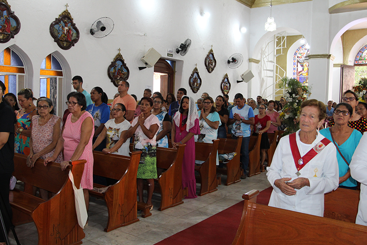 Devotos prestigiam e se fazem presentes durante as comemora&ccedil;&otilde;es da Padroeira de Lad&aacute;rio