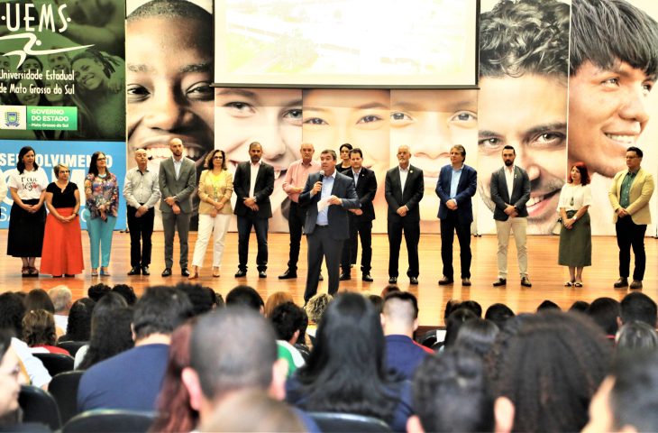UEMS: Governador anuncia novos cursos e Centro de Sa&uacute;de que ser&aacute; refer&ecirc;ncia para autistas
