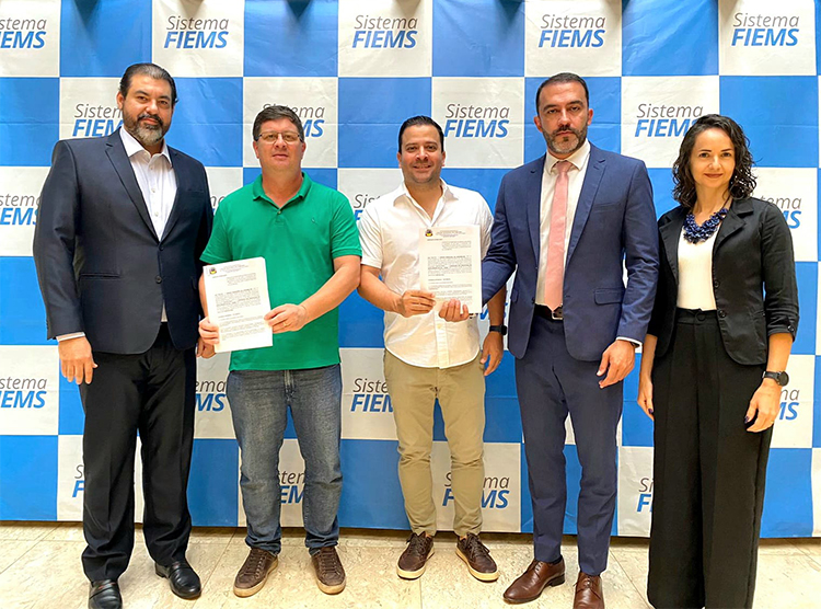 C&acirc;mara oficializa parceria com a FIEMS para implementa&ccedil;&atilde;o de pr&aacute;ticas sustent&aacute;veis no Legislativo