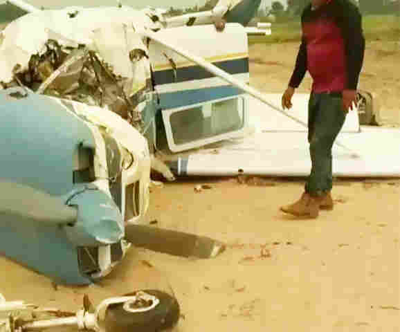 Avi&atilde;o Cesna faz pouso for&ccedil;ado na Regi&atilde;o do Pa&iacute;agu&aacute;s e os quatro ocupantes sobrevivem