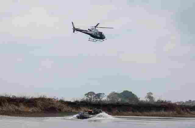 PMA e Grupo de Patrulhamento A&eacute;reo utilizam helic&oacute;ptero para resgatar animais feridos no Pantanal