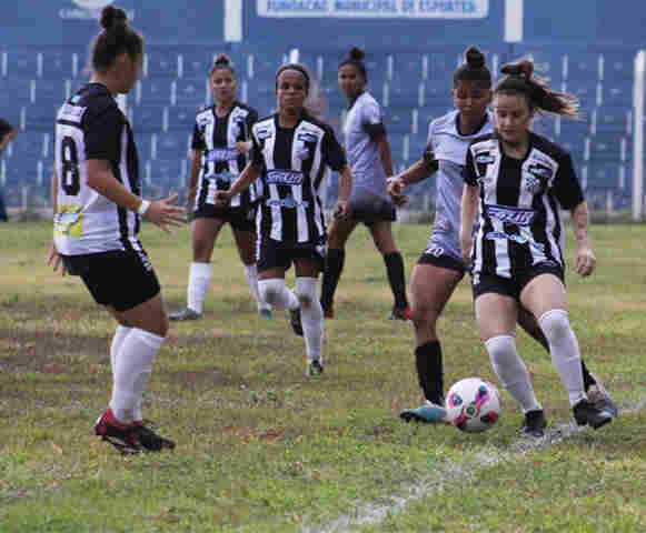 Oper&aacute;rio vence Corumbaense e conquista o tricampeonato no Estadual Feminino 