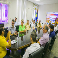 Prefeito Marcelo Iunes recebe visita institucional do presidente da Assembleia Legislativa de Santa Cruz, da Bol&iacute;via