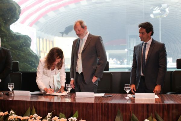 MPT-MS celebra 30 anos de atua&ccedil;&atilde;o em evento de recondu&ccedil;&atilde;o da procuradora-chefe C&acirc;ndice Gabriela Arosio para o bi&ecirc;nio 2023-2025