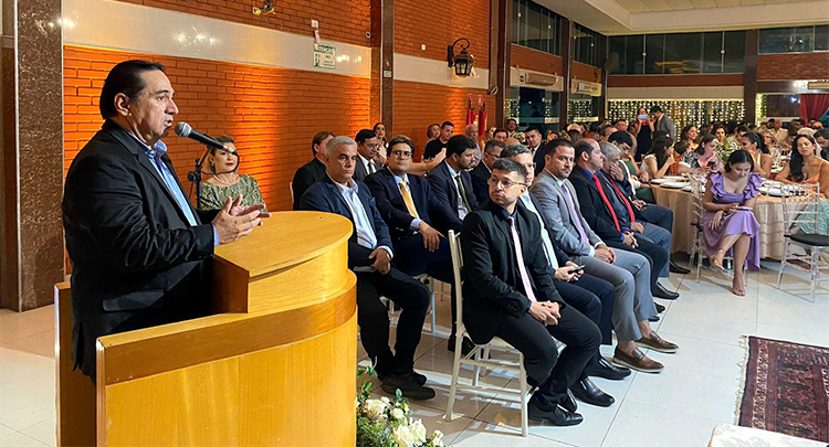 Sess&atilde;o Solene marca entrega de t&iacute;tulos a novos Cidad&atilde;os Corumbaenses