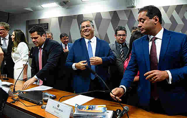 No STF, Dino herda 344 a&ccedil;&otilde;es de Rosa Weber, entre elas sobre atua&ccedil;&atilde;o de Bolsonaro na pandemia