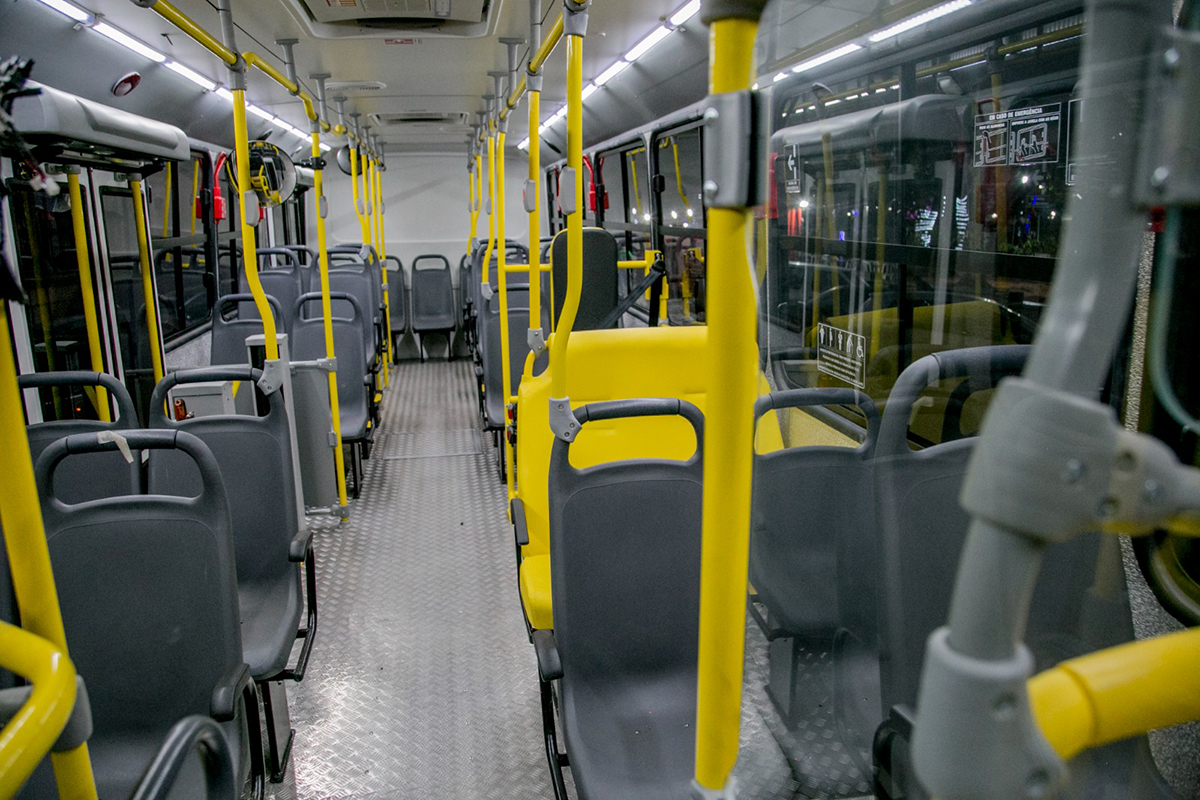 Transporte coletivo de Corumbá ganha 5 ônibus 0 km; veículos começam a operar nesta quinta-feira