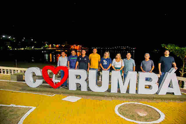 Eu amo Corumb&aacute;: no Porto Geral, letreiro se integra &agrave; capta&ccedil;&atilde;o e ao p&ocirc;r do sol pantaneiro