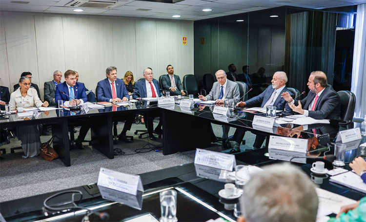 CNPE aprova aumento da mistura do biodiesel ao diesel