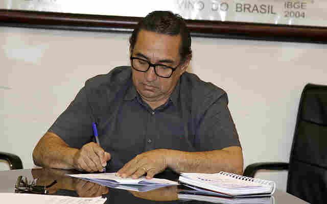 Prefeitura injeta quase R$ 1 milh&atilde;o na economia local com pagamento do Abono Natalino 