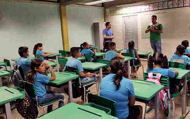 Rede Municipal de Ensino abre em janeiro pr&eacute;-matr&iacute;cula digital para alunos novos