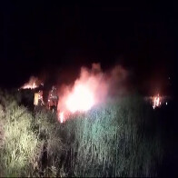 Bombeiros combatem inc&ecirc;ndio florestal na regi&atilde;o do Porto da Manga