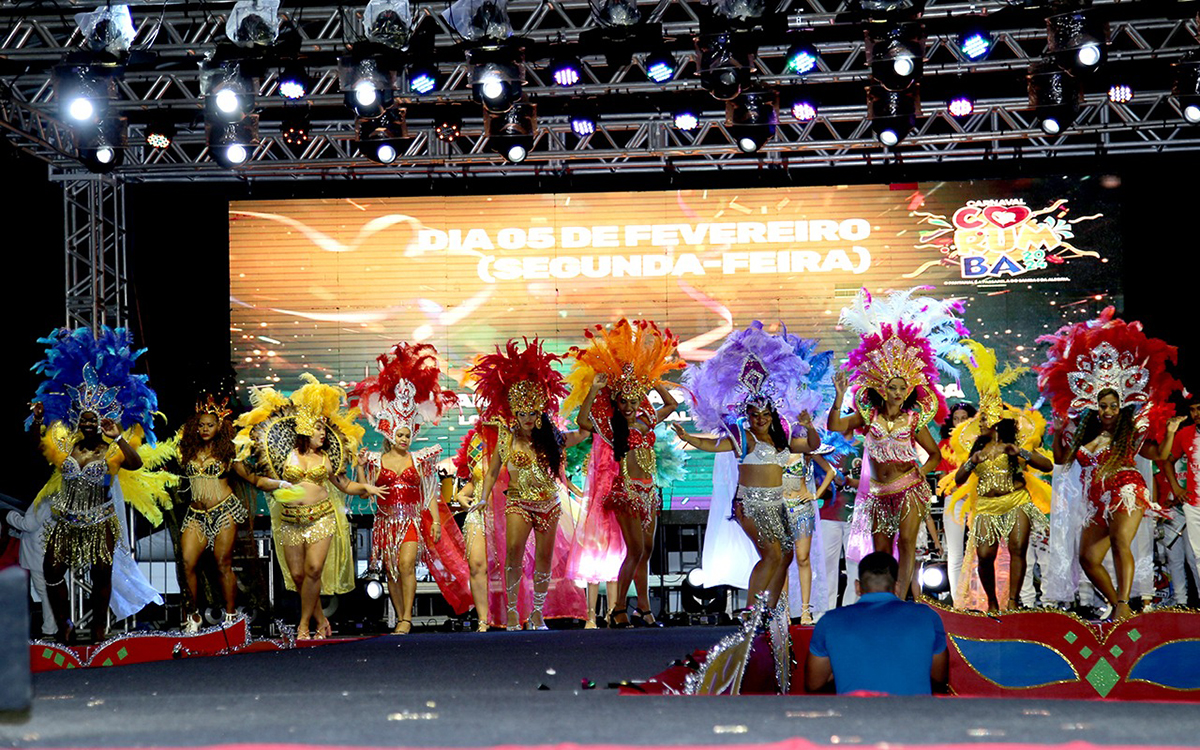 Corte de Momo tem Rei inédito e irmãs como Princesa e Rainha do Carnaval de Corumbá