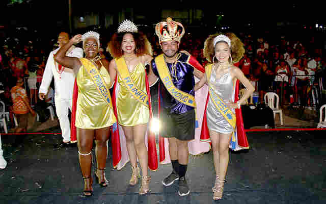 Corte de Momo tem Rei in&eacute;dito e irm&atilde;s como Princesa e Rainha do Carnaval de Corumb&aacute;