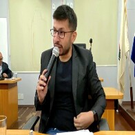 Vereador pede informa&ccedil;&otilde;es sobre aquisi&ccedil;&atilde;o de uniformes para crian&ccedil;as da Reme