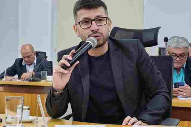 Allex sugere retorno das feiras de artesanatos, inclusive pelos bairros da cidade