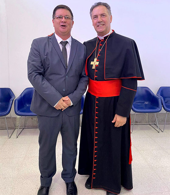 Corumb&aacute; recebe visita do Cardeal &Aacute;ngel Fern&aacute;ndez Artime, H&oacute;spede de Honra da cidade