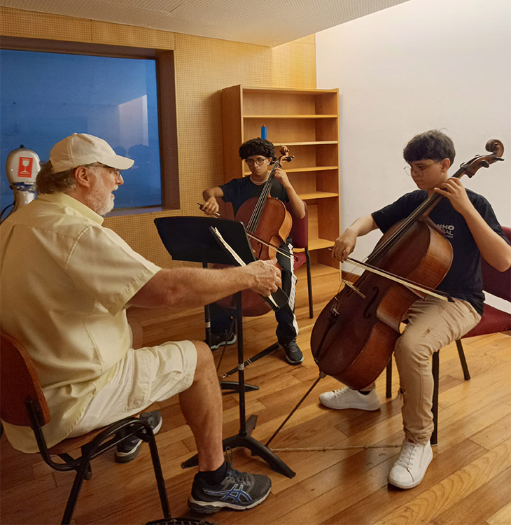 Jovens m&uacute;sicos do Moinho Cultural participam de imers&atilde;o no Rio de Janeiro