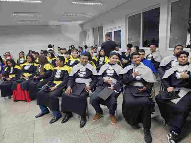 Qualifica forma 102 alunos nos cursos t&eacute;cnicos de Eletrot&eacute;cnica, Eletromec&acirc;nica, Mec&acirc;nica Industrial e Minera&ccedil;&atilde;o