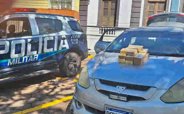 Homem &eacute; detido na Rodovia Ram&atilde;o Gomez ao tentar ingressar no Pa&iacute;s com mais de 14 kg de coca&iacute;na 